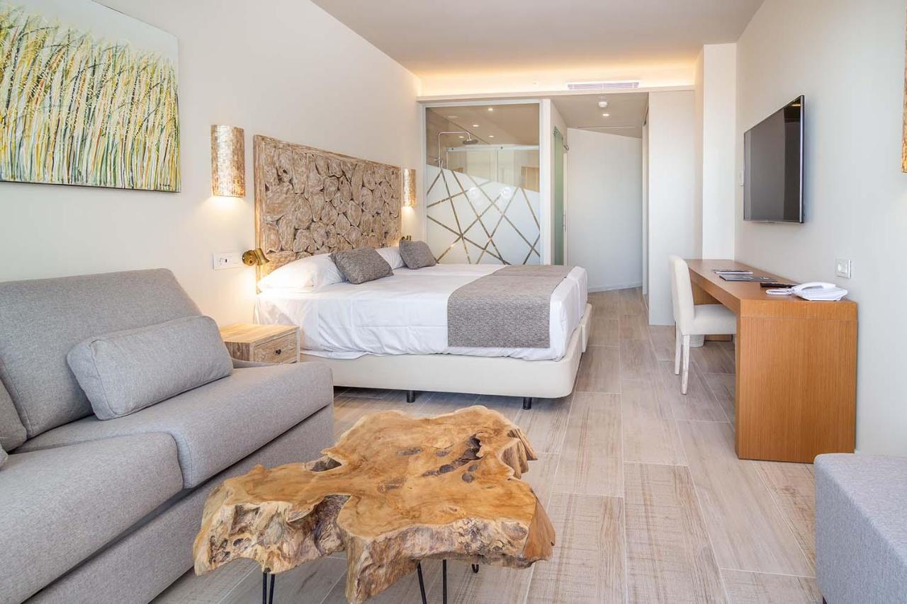 Zahara Beach & Spa By Qhotels - Adults Recommended Zahara de los Atunes Zewnętrze zdjęcie Deluxe room